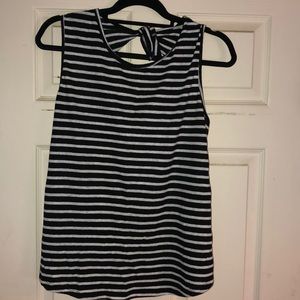 Tank top. Old Navy